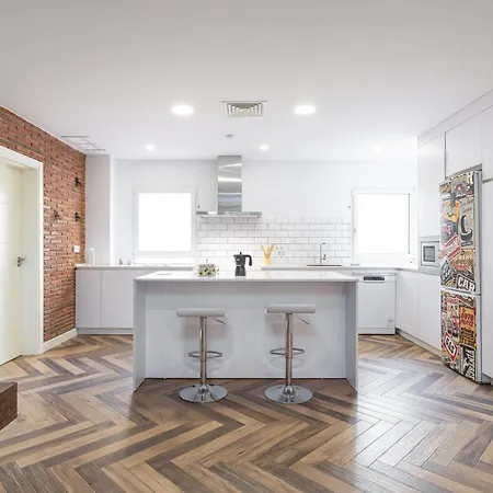 Apartment H2m Pasaje Nobleja Close Train St, Smarttv, Aacc *